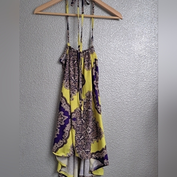 QED London Halter Top Size S - Picture 3 of 5